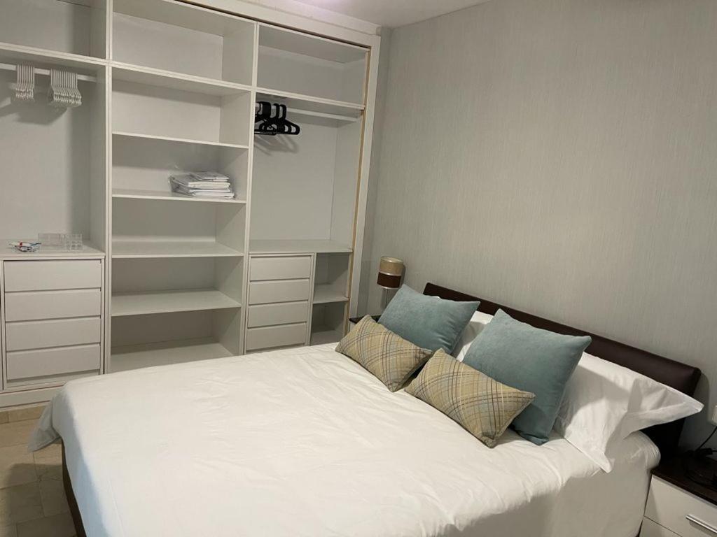Apartamento Rio Mar Marbella Exterior foto